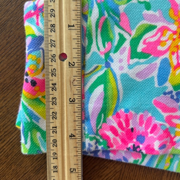 Lilly Pulitzer Amalfi Blue Alligator Isle Callahan Knit Shorts - Picture 4 of 4